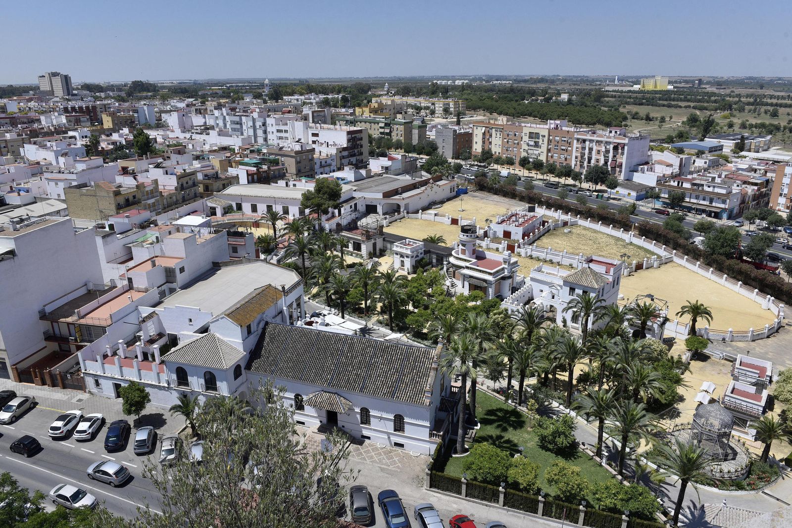 Vista aérea de la instalaciones de la Real Venta de Antequera, ubicada en el número 54 de la Avenida de Jerez.