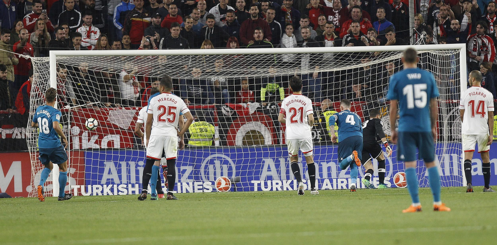 Las imágenes del Sevilla-Real Madrid