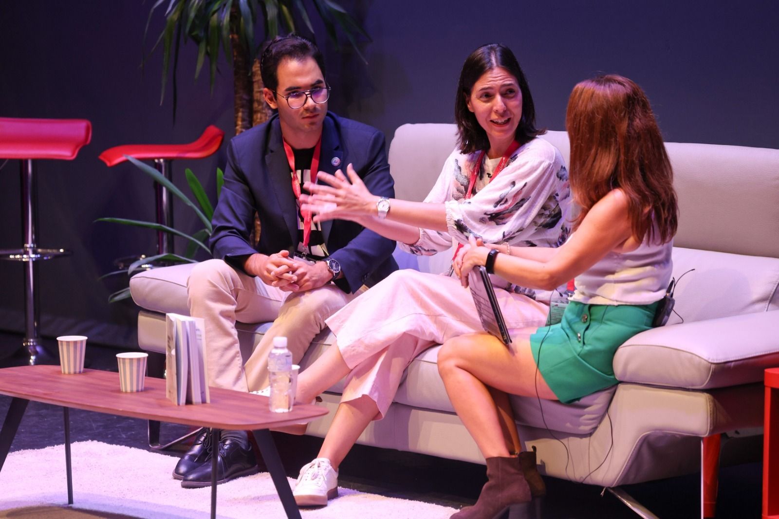 Guillem Martínez y Concepción Monje durante su intervención en EmpoderaLive.