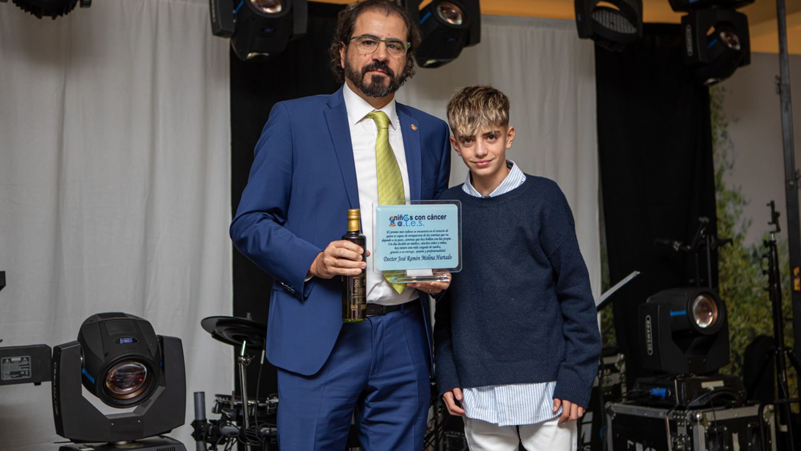 VII cena solidaria de la Asociación para la Lucha contra las Enfermedades de la Sangre (ALES), en imágenes