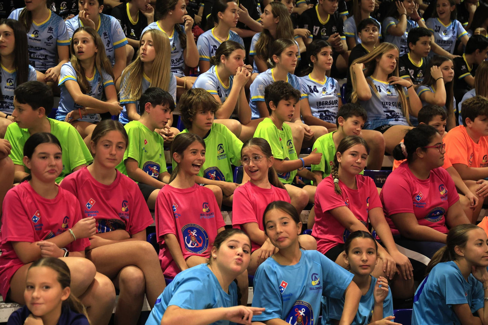 Las fotos de familia del Club Balonmano Ciudad de Algeciras 2025-26