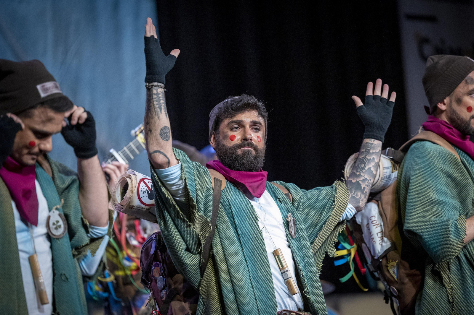 Comparsa 'Los revoleaos'