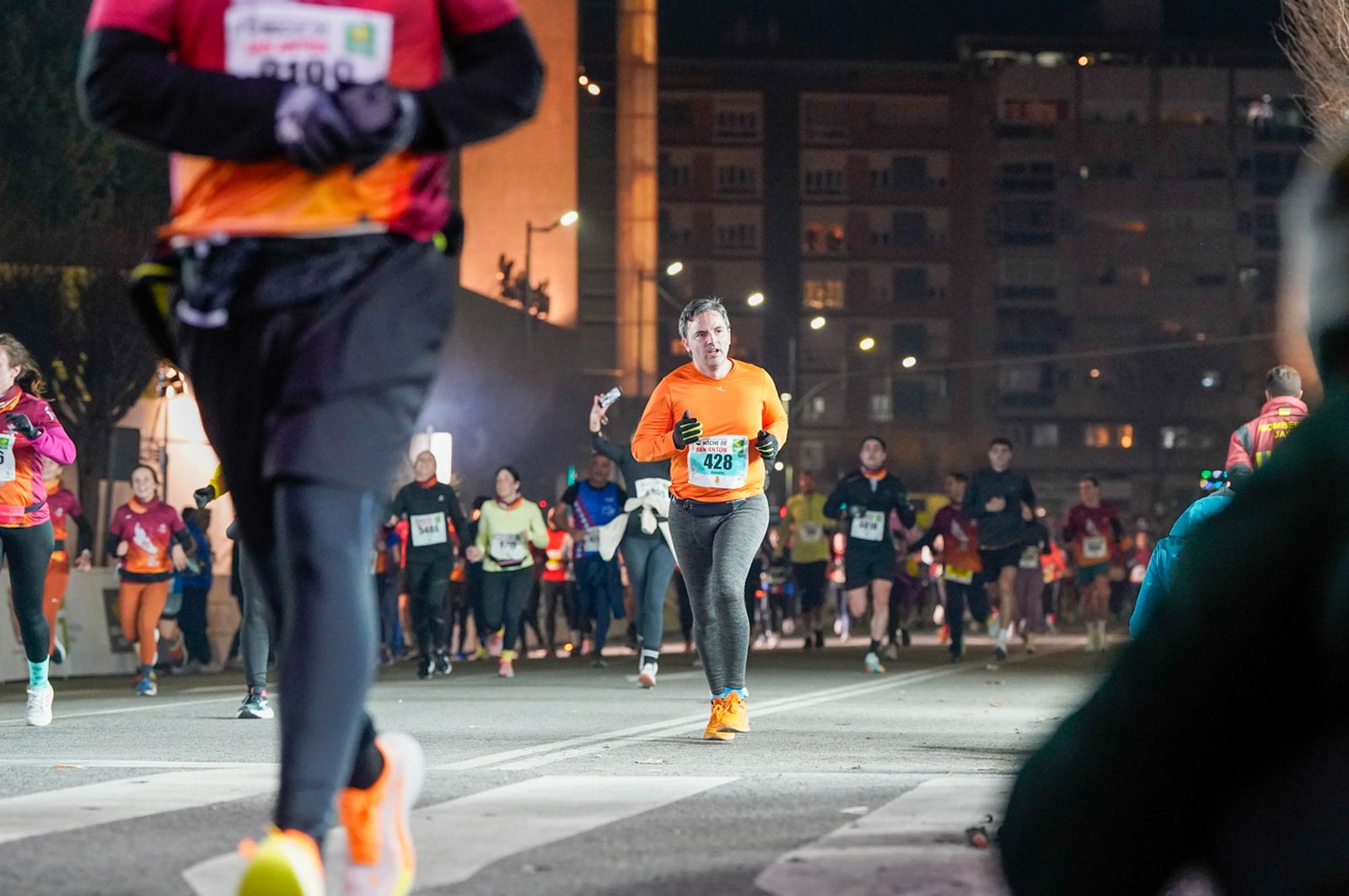 En imágenes: búscate en tu llegada a meta de la Carrera de San Antón 2026 (17)