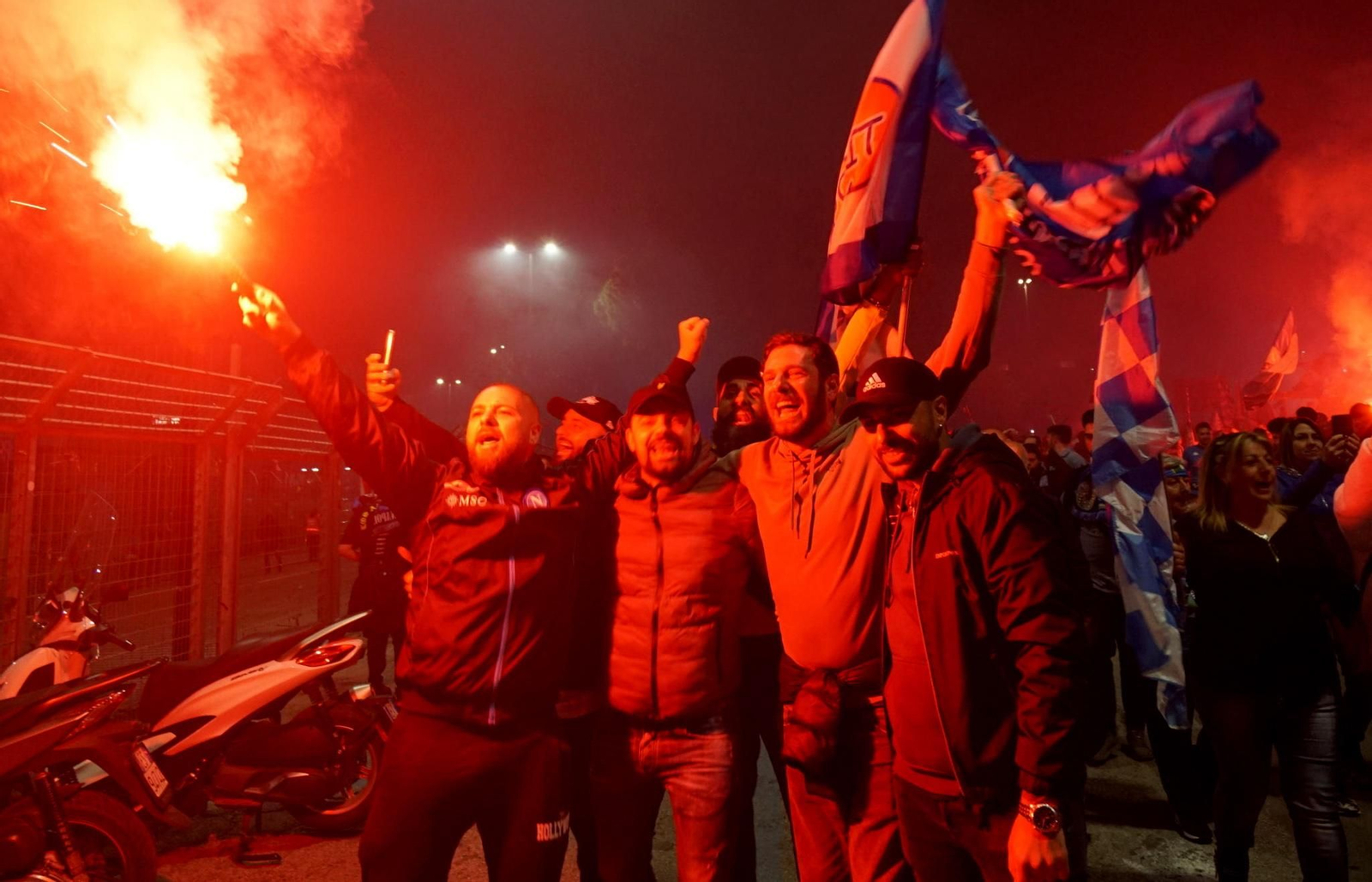 Las fotos de la locura de Nápoles