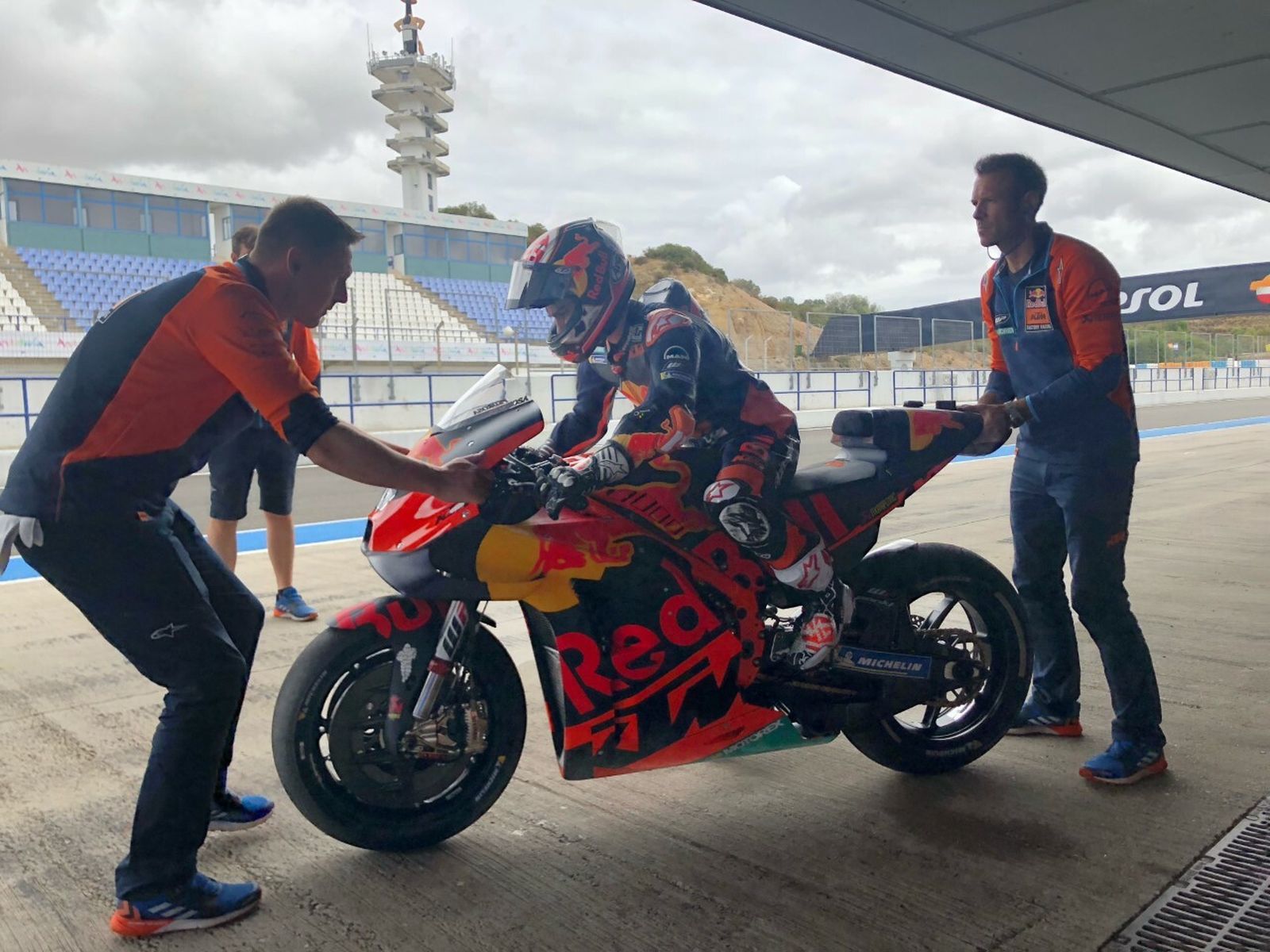 Dani Pedrosa, hoy en el Circuito de Jerez con la KTM.
