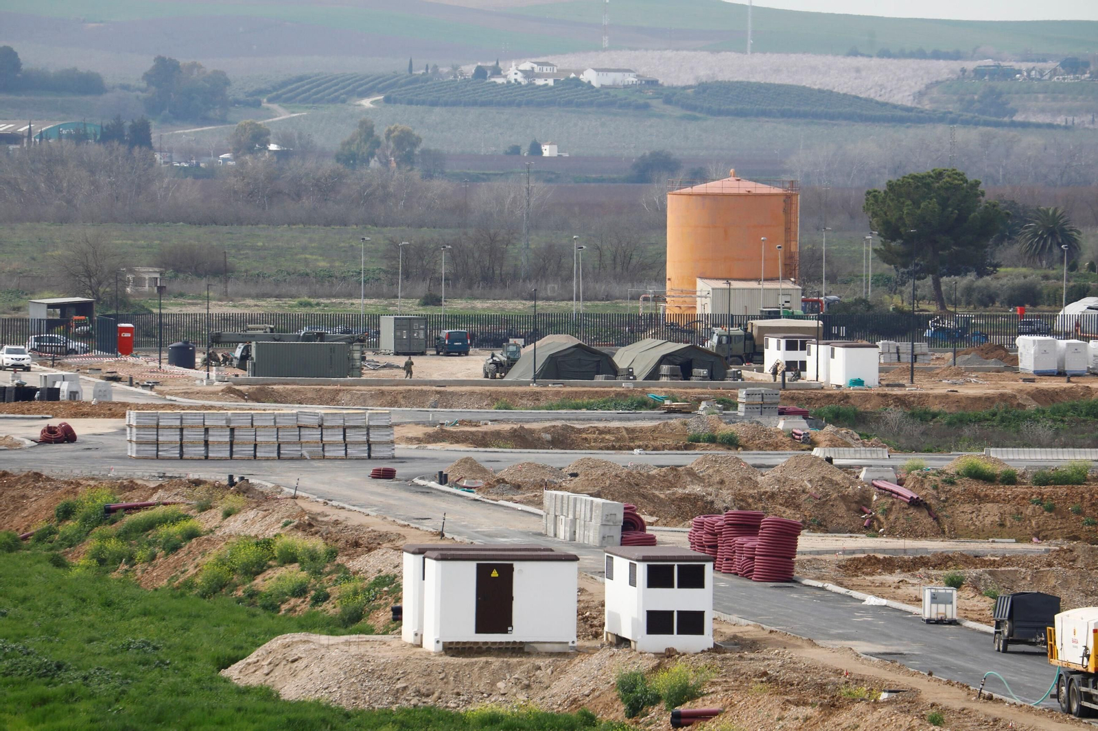 El avance de las obras de la Base Logística del Ejército de Tierra, en imágenes