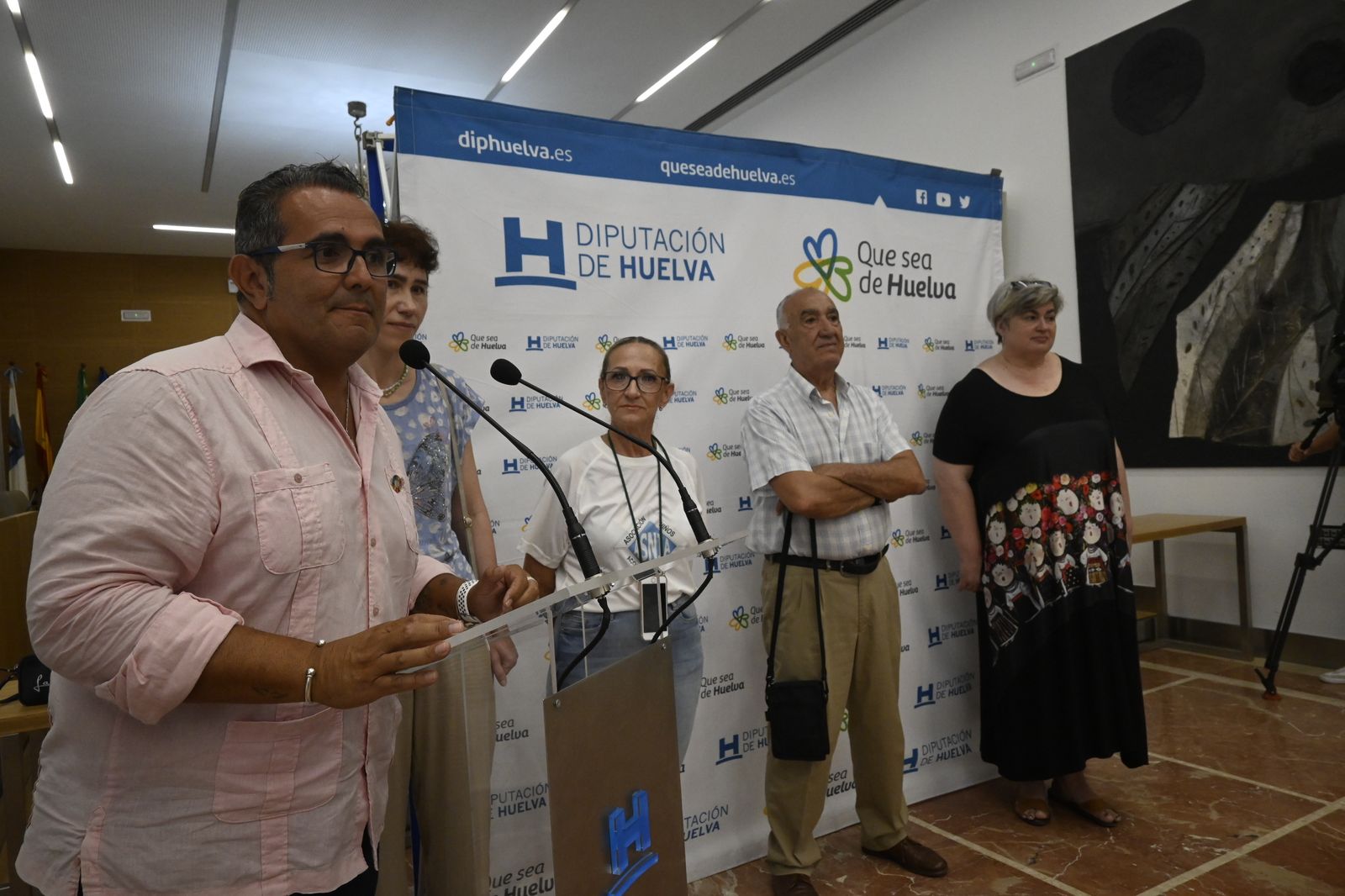 Menores ucranianos pasarán el verano en familias de acogida, en imágenes