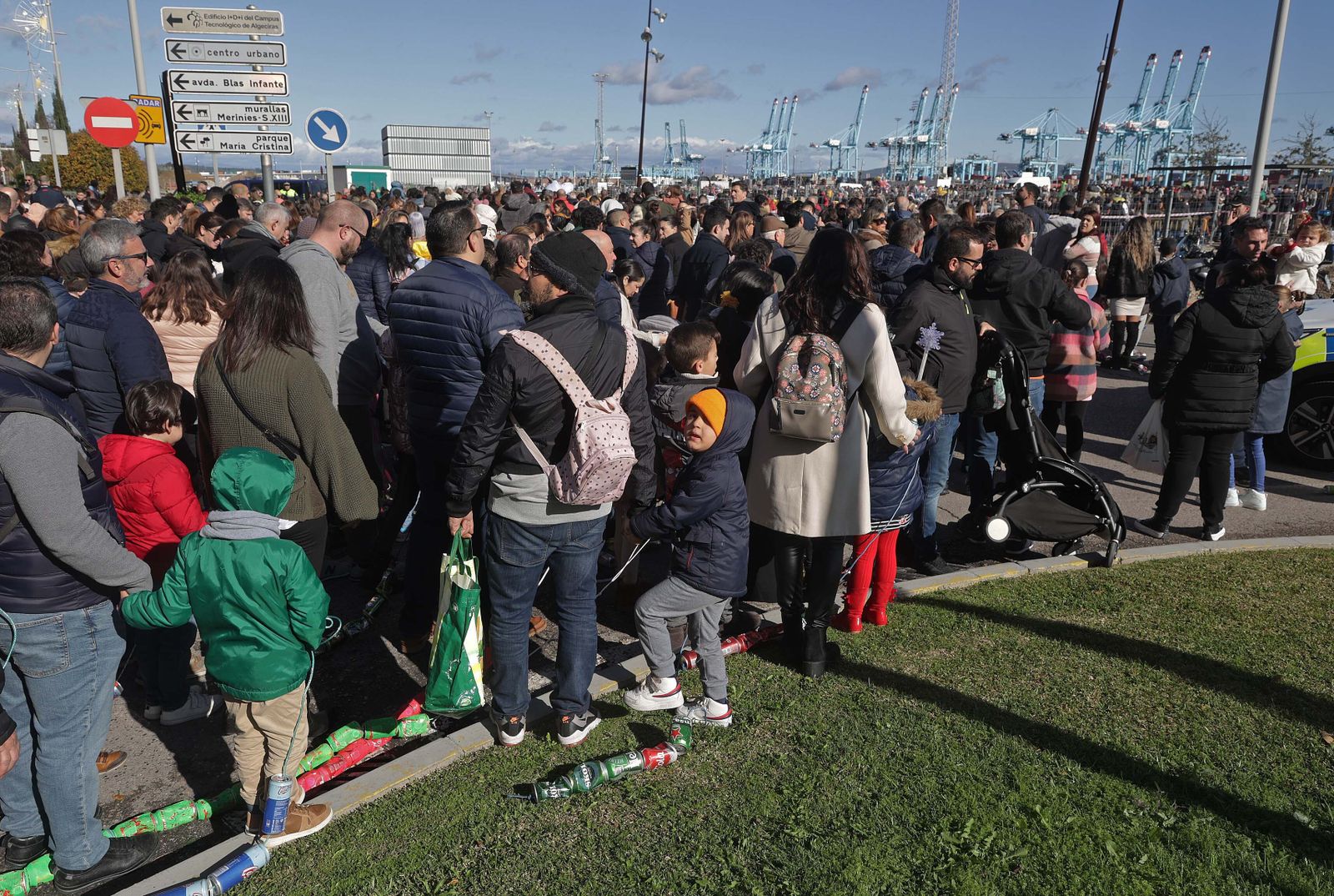 Fotos del arrastre de latas en Algeciras
