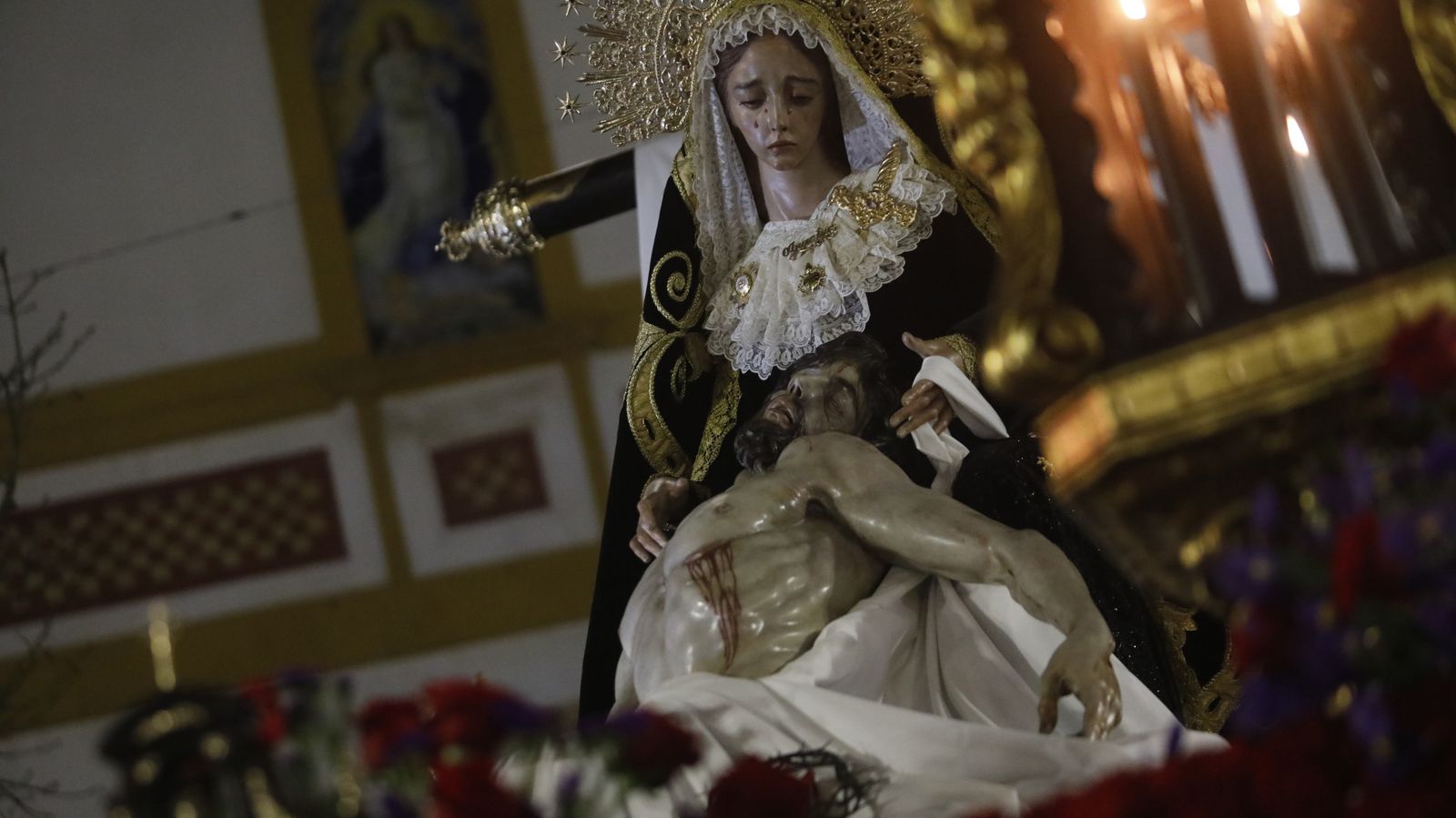 Fotos del Jueves Santo en La Línea: Perdón y la Salud, Gran Poder y Angustias