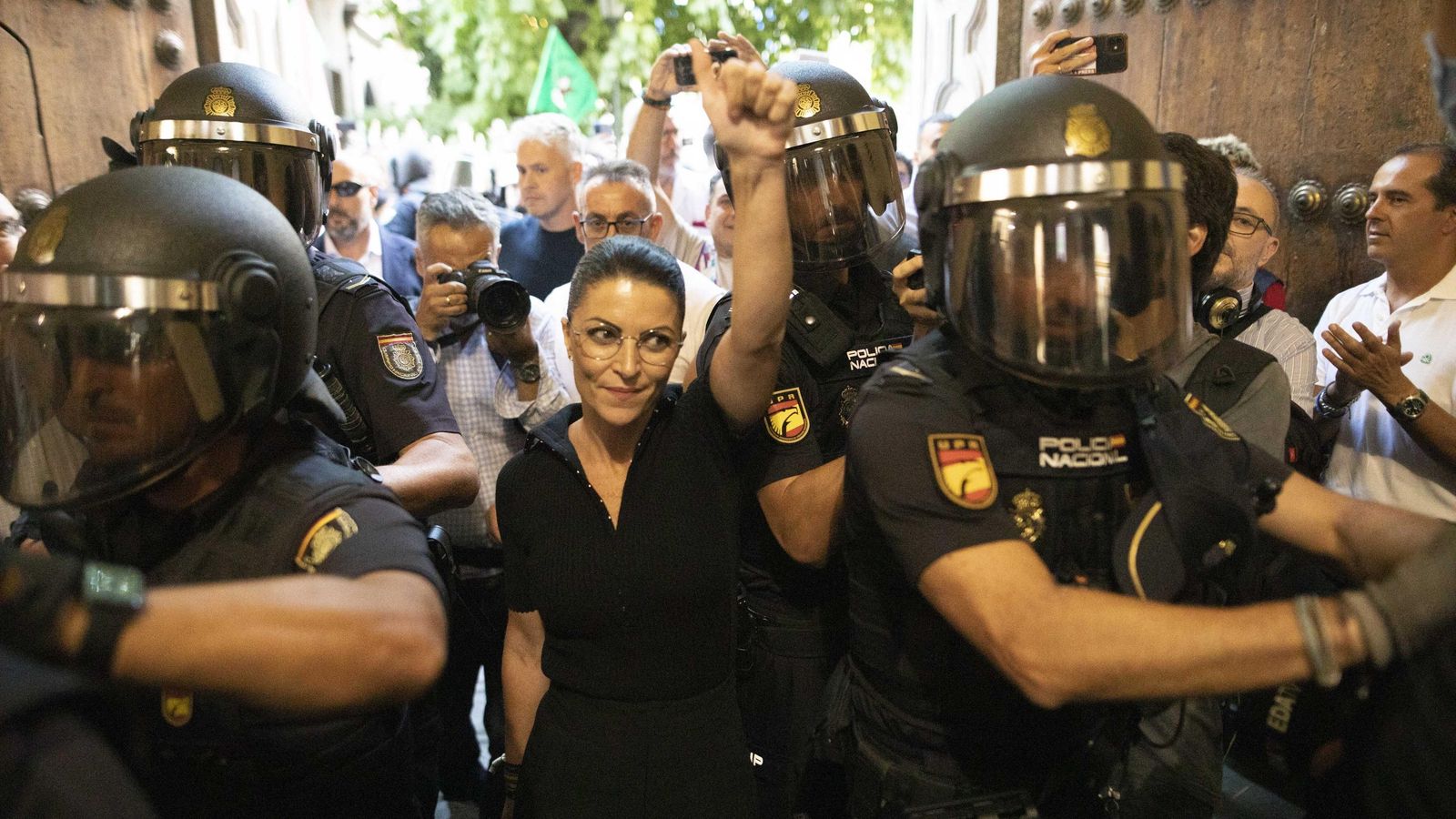 Olona, escoltada en Derecho.