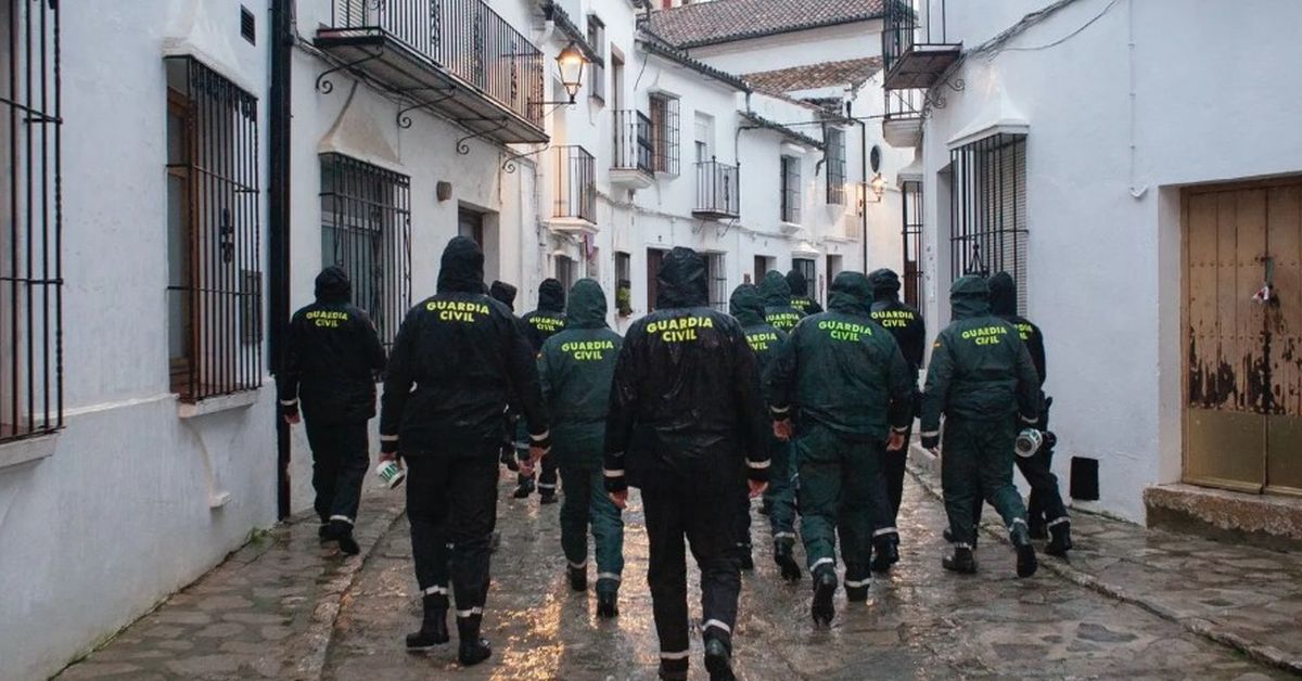 Solidaridad serrana: Zahara y Algodonales se vuelcan con los vecinos desalojados de Grazalema