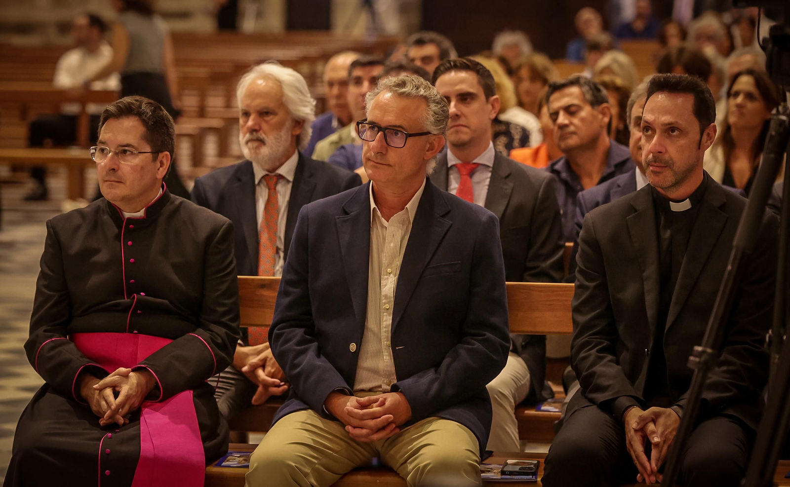 Imágenes de la nueva iluminación de la Catedral de Jerez