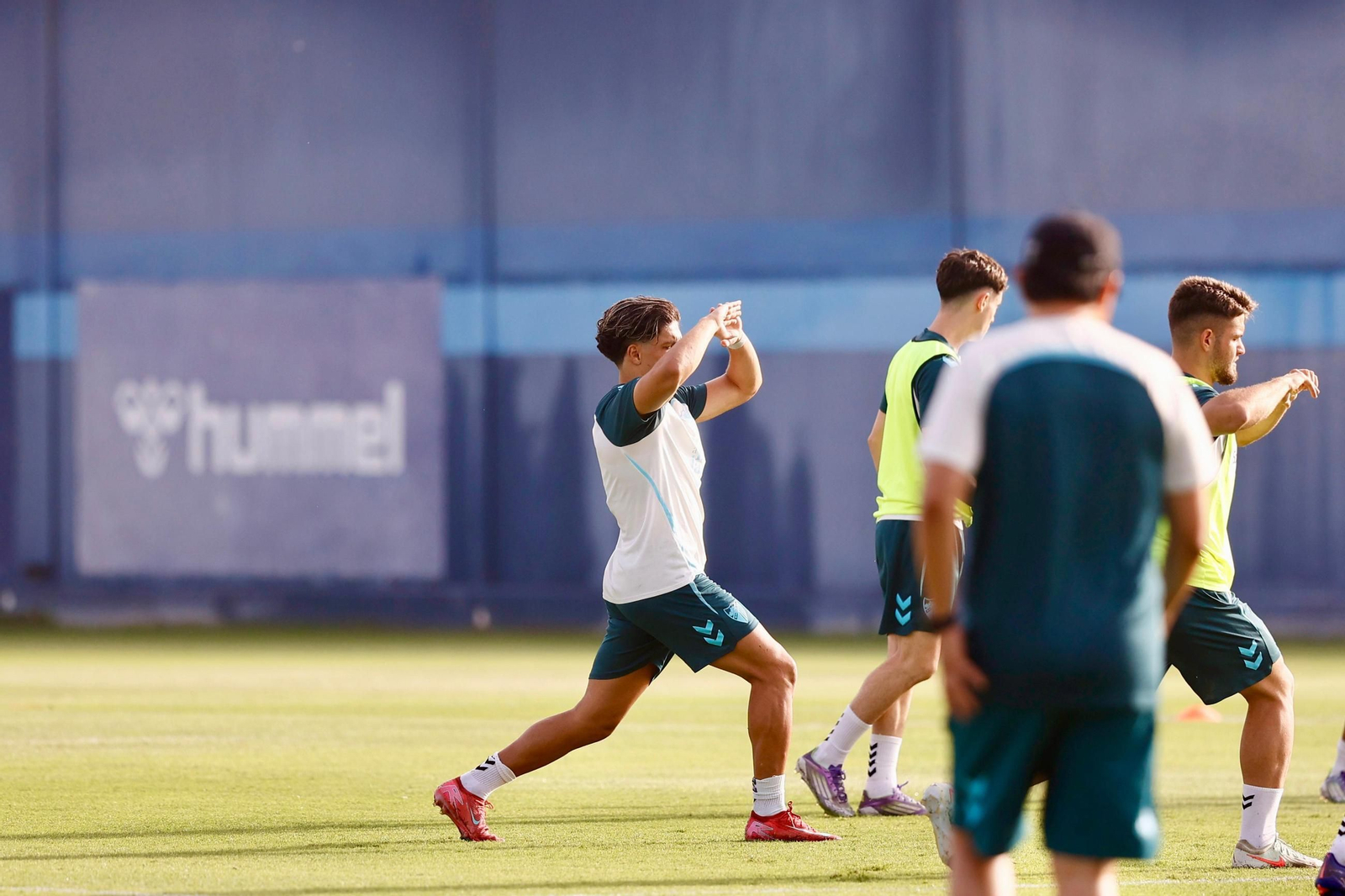 Haitam Abaida, "el mejor fichaje del Málaga", se entrena con el grupo