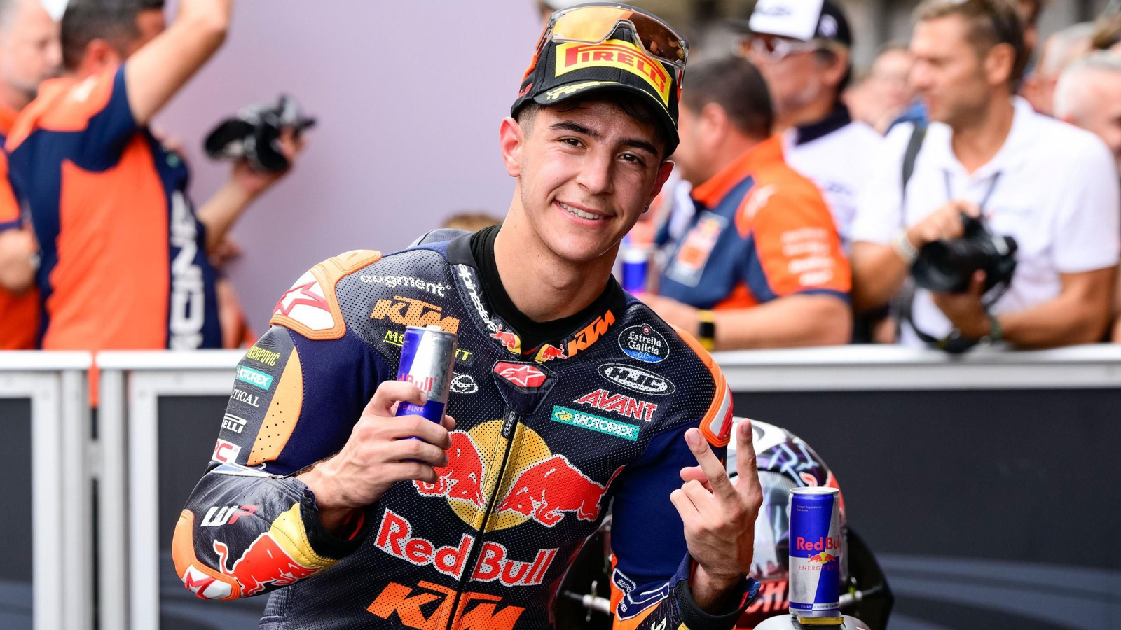 Neslihan güneş sex x got to the house beforehand and