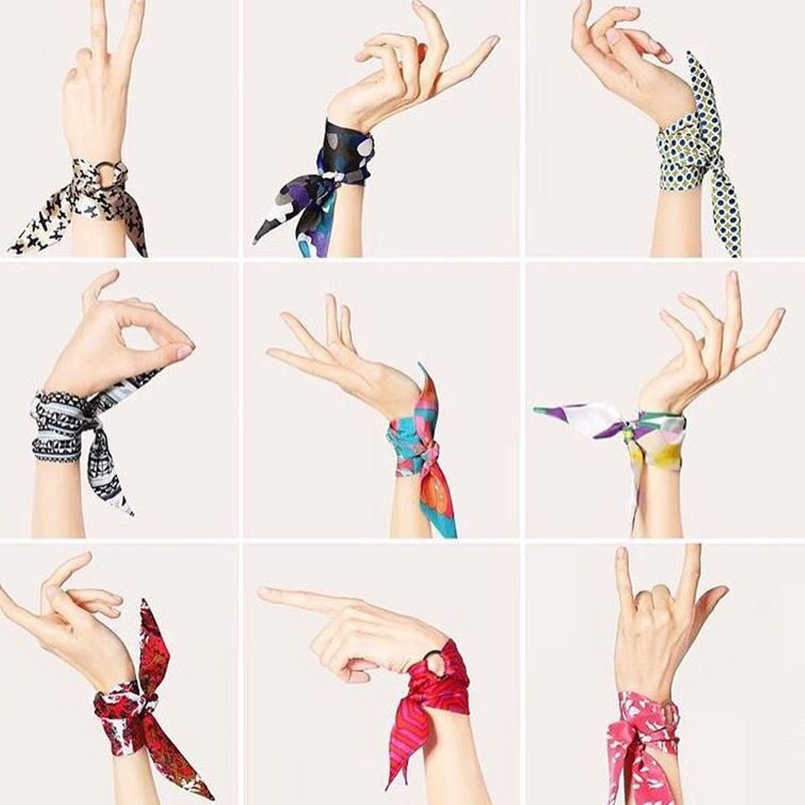 Si llevas el pañuelo como collar, ¿por qué no llevarlo como pulsera? Si tienes un pañuelo pequeño o mediano que te encante pero no sabes cómo incorporarlo a tus looks, esta es una forma sencillísima de hacerlo. Juega con nudos, trénzalo o añade anillas y no llevarás igual dos veces.