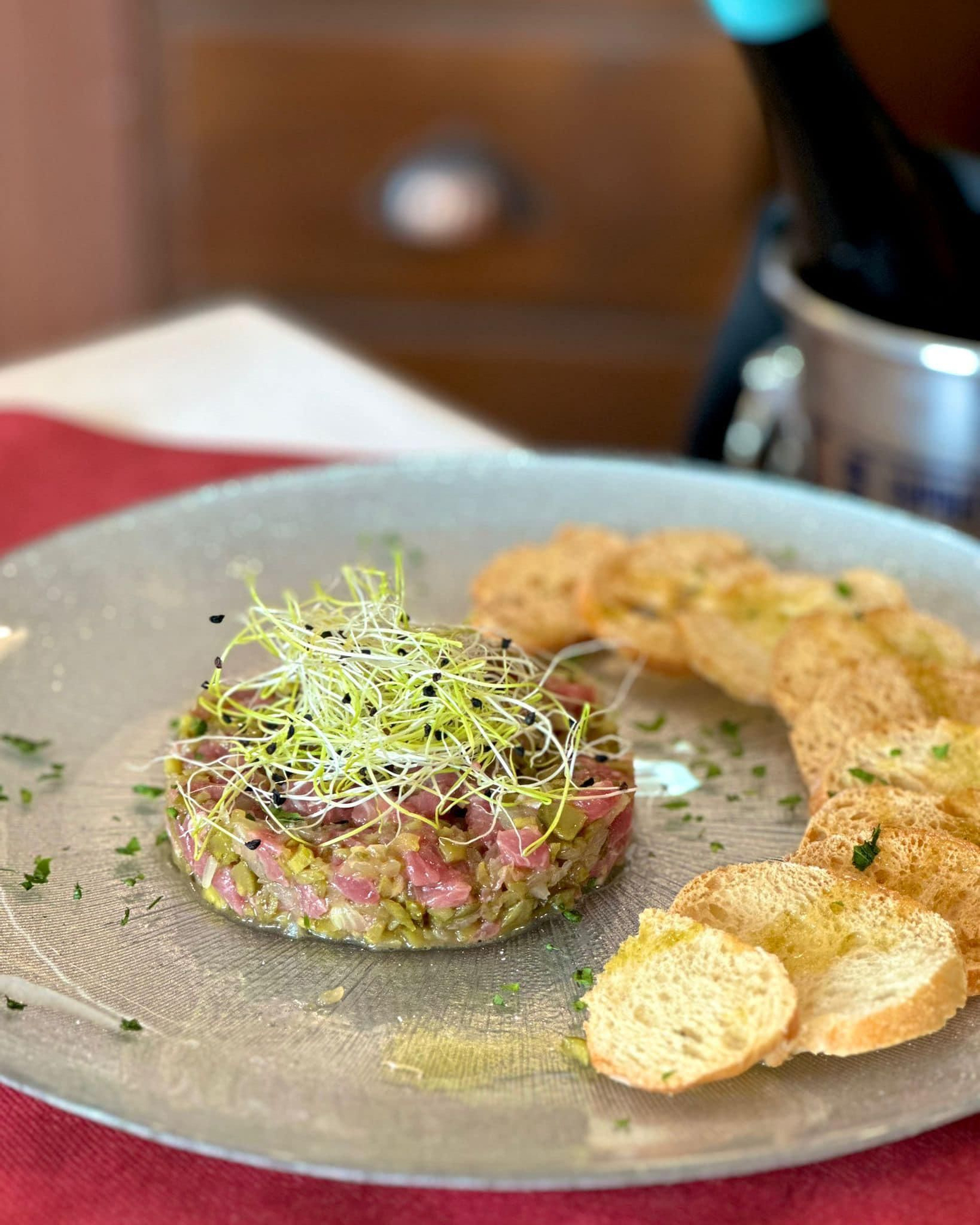 El restaurante de moda en Aracena que es una oda a los productos de Huelva