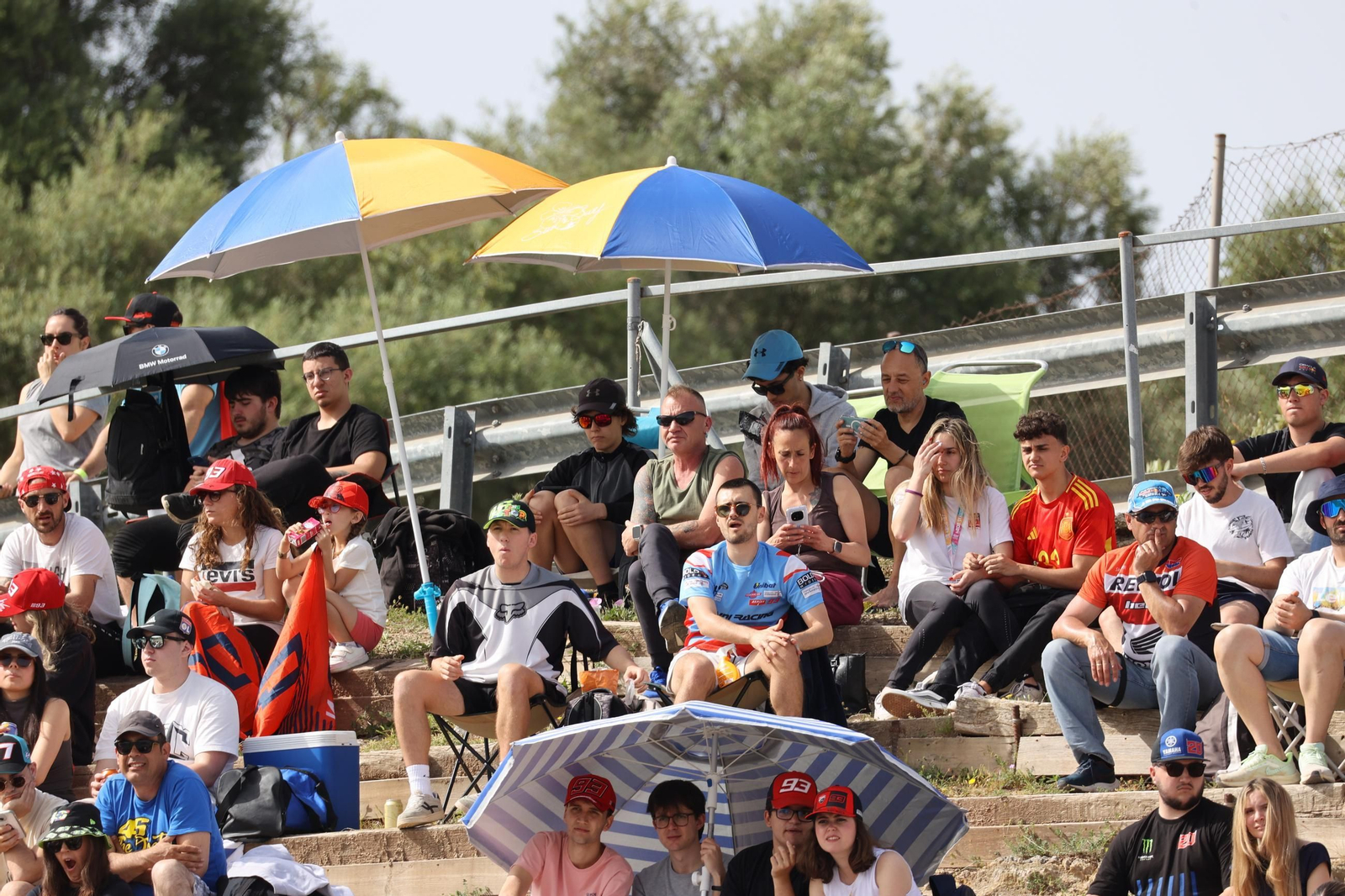 Ambiente del viernes en las gradas del Circuito de Jerez - Ángel Nieto