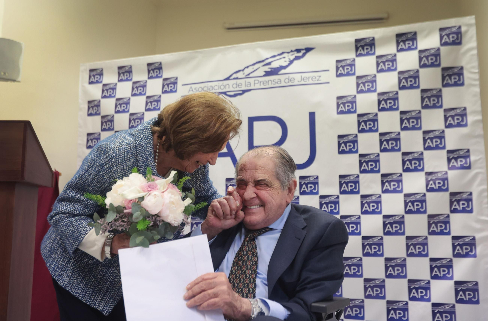 Imágenes del homenaje a Jerónimo Roldán de la Asociación de la Prensa de Jerez