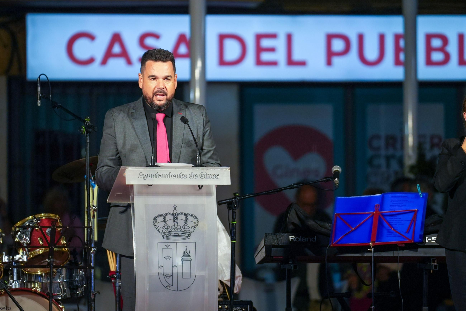 El alcalde de Gines, Romualdo Garrido.