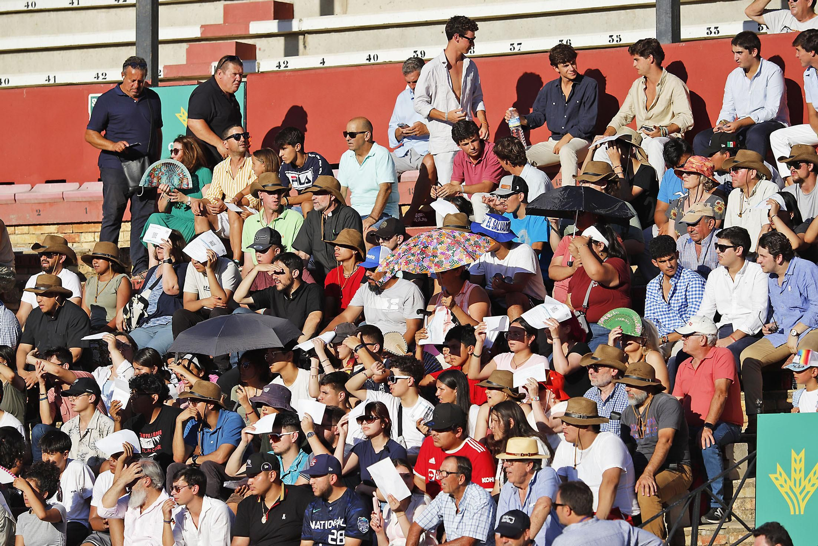 COLOMBINAS 2023: Festejo del miércoles de la Feria Taurina