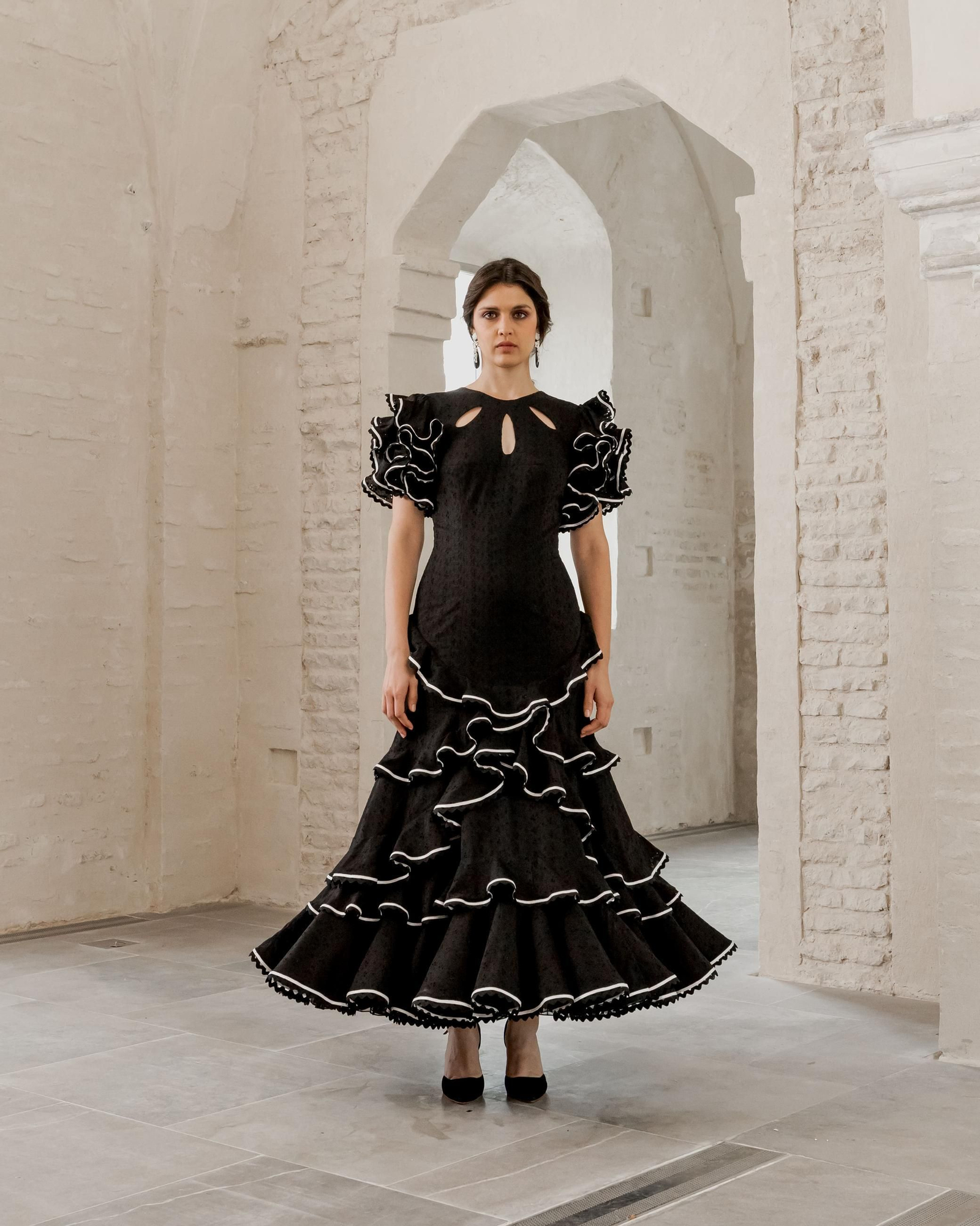 Las nueva colección de moda flamenca de Lina Sevilla, todas las fotos