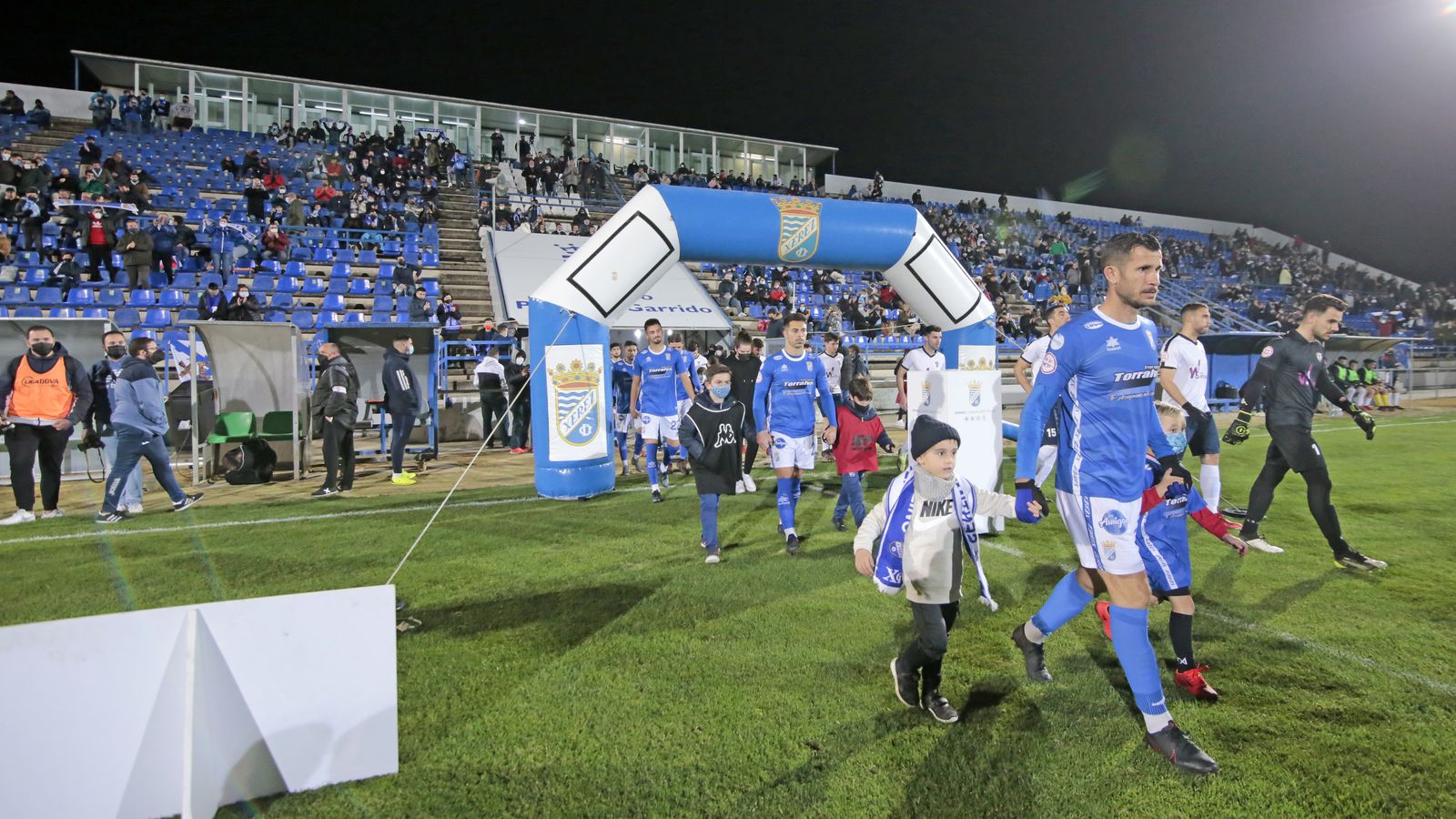 Imágenes del Xerez CD y CD Pozoblanco en el Pedro S. Garrido