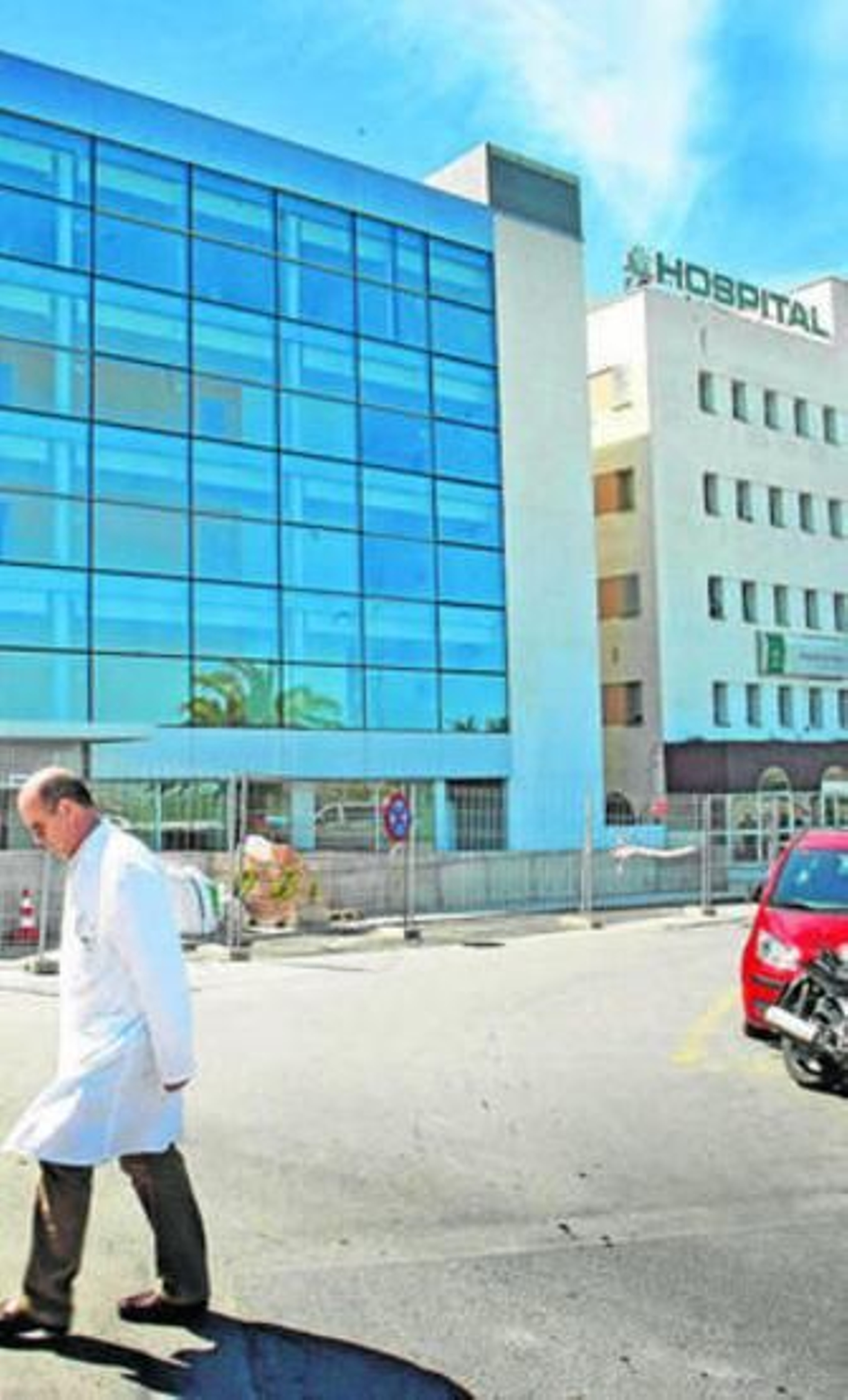 Una imagen del edificio de radioterapia del Hospital de Jerez.