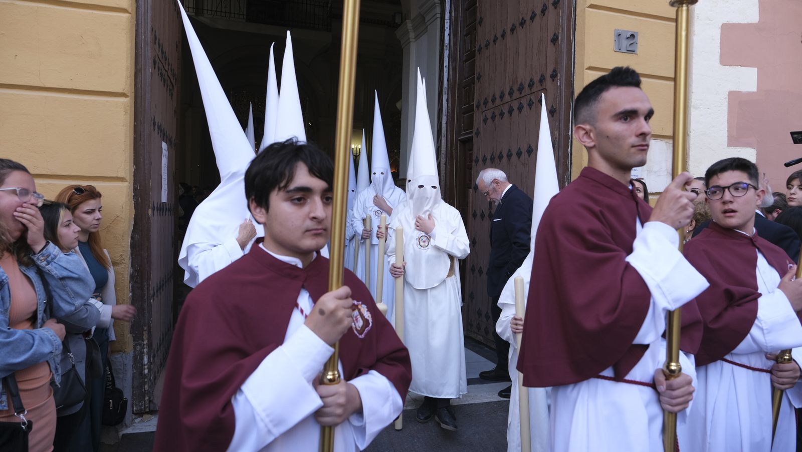 La procesión de la Santa Cena en Almería, en imágenes