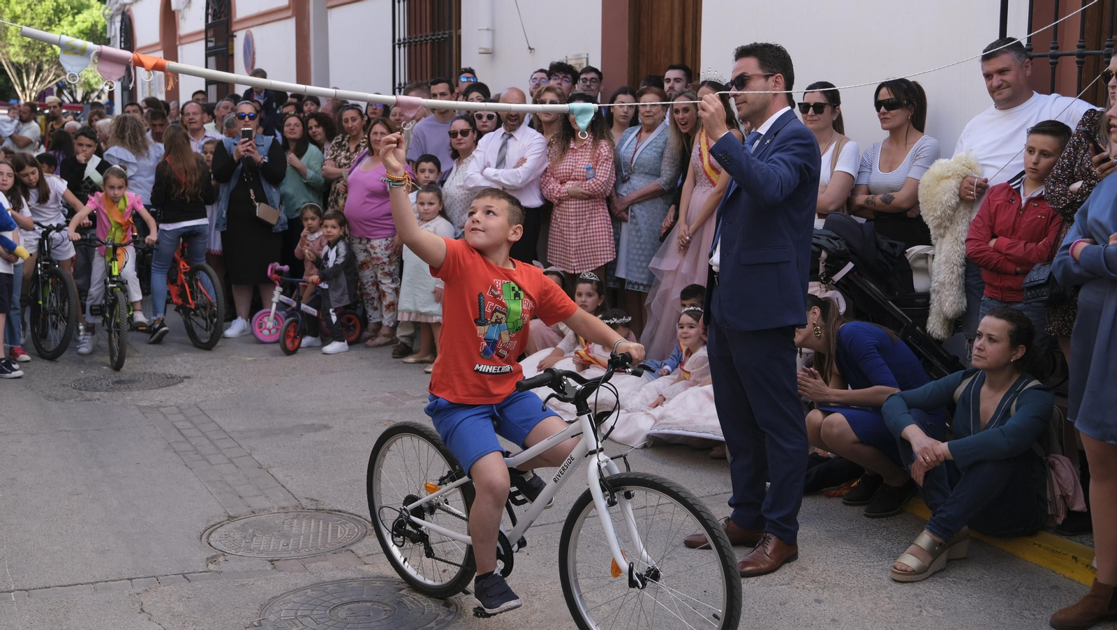Imágenes de las carreras de cintas en las Fiestas de Canjáyar