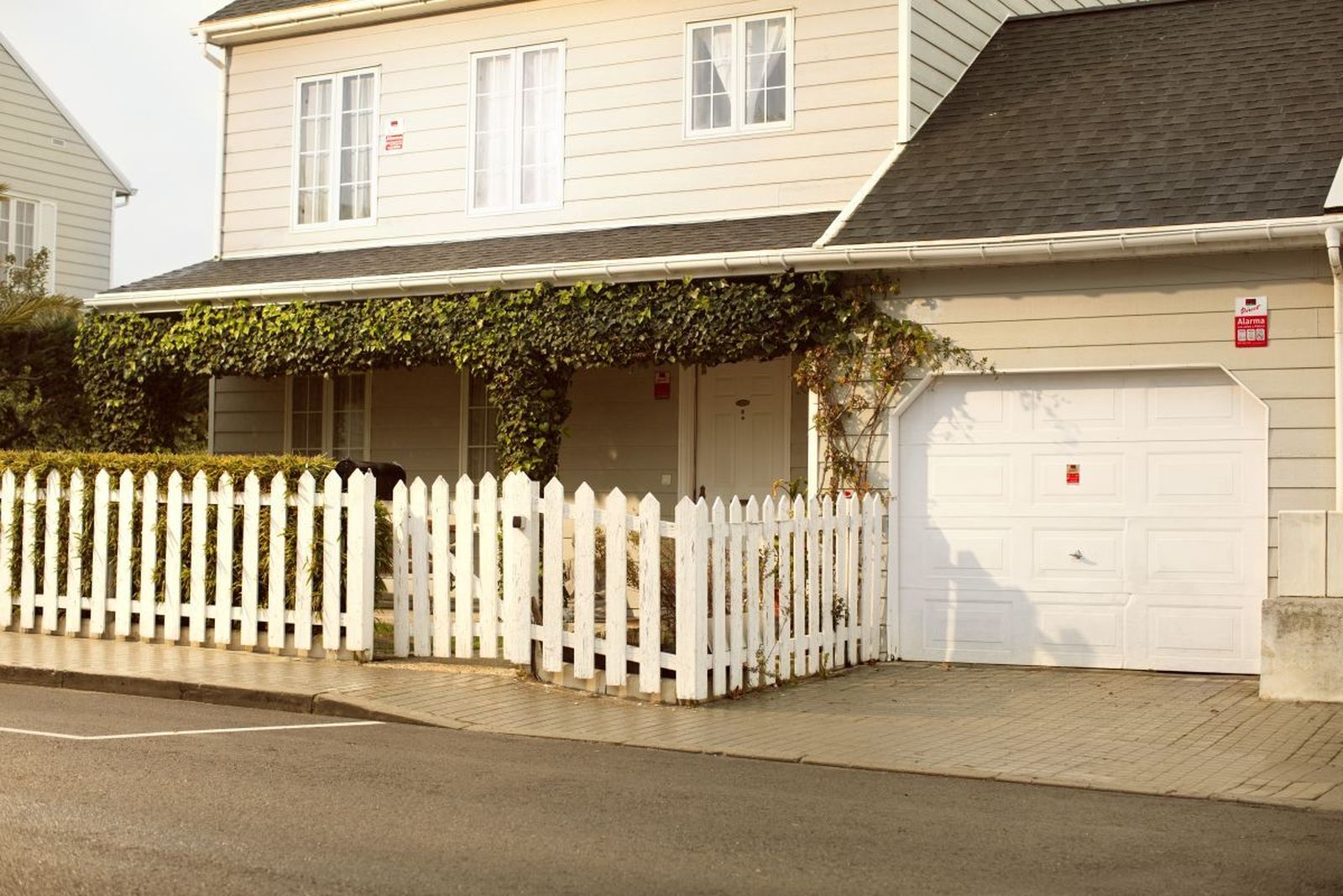 Segunda residencia protegida con  Securitas Direct.