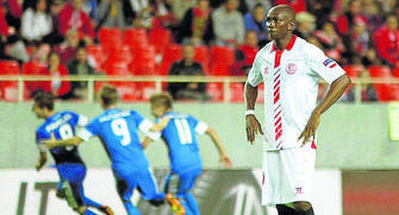 M'Bia y los interrogantes