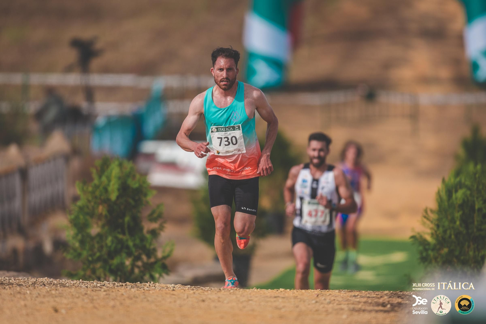 Búscate en las fotos del Cross de Itálica 2025 | 2
