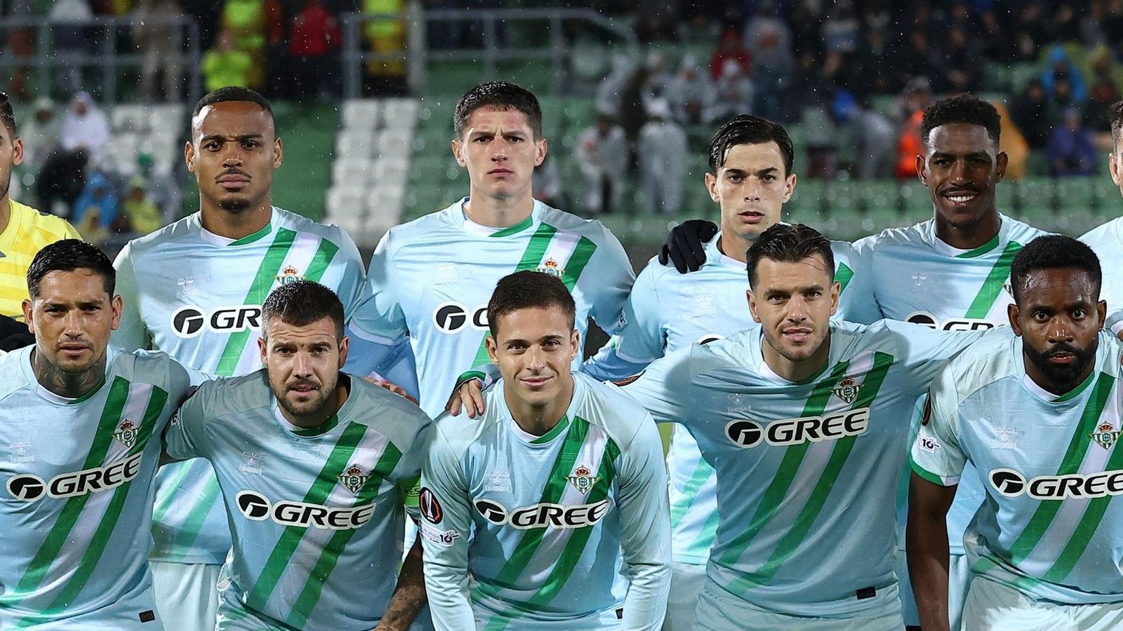 El equipo del Betis contra el Ludogorets con ocho novedades en la alineación inicial.