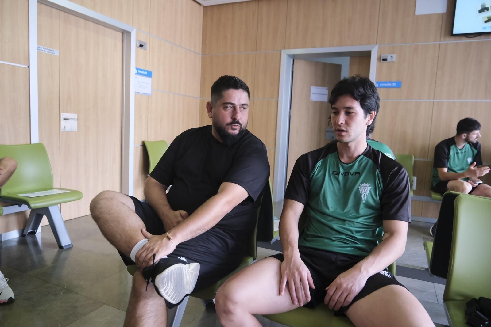 Los reconocimientos médicos del Córdoba Futsal, en imágenes