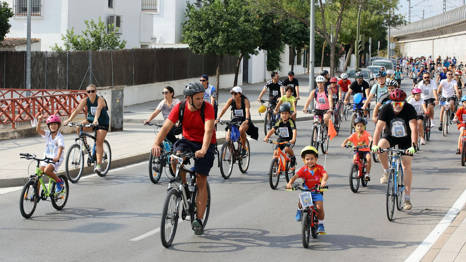 Búscate en el Día de la Bici Amistad por Jerez