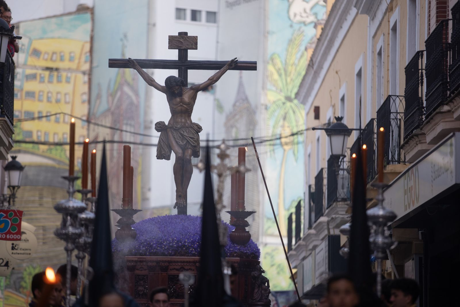 Imágenes del Jueves Santo: Hermandad de la Misericordia