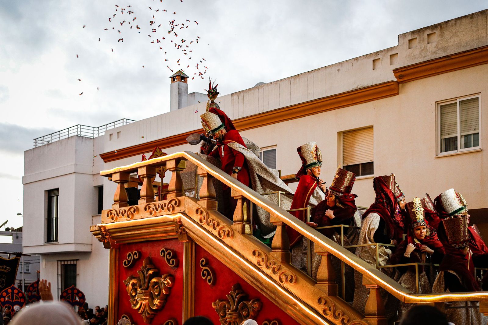 Las imágenes de la cabalgata de los Reyes Magos de San Fernando 2026