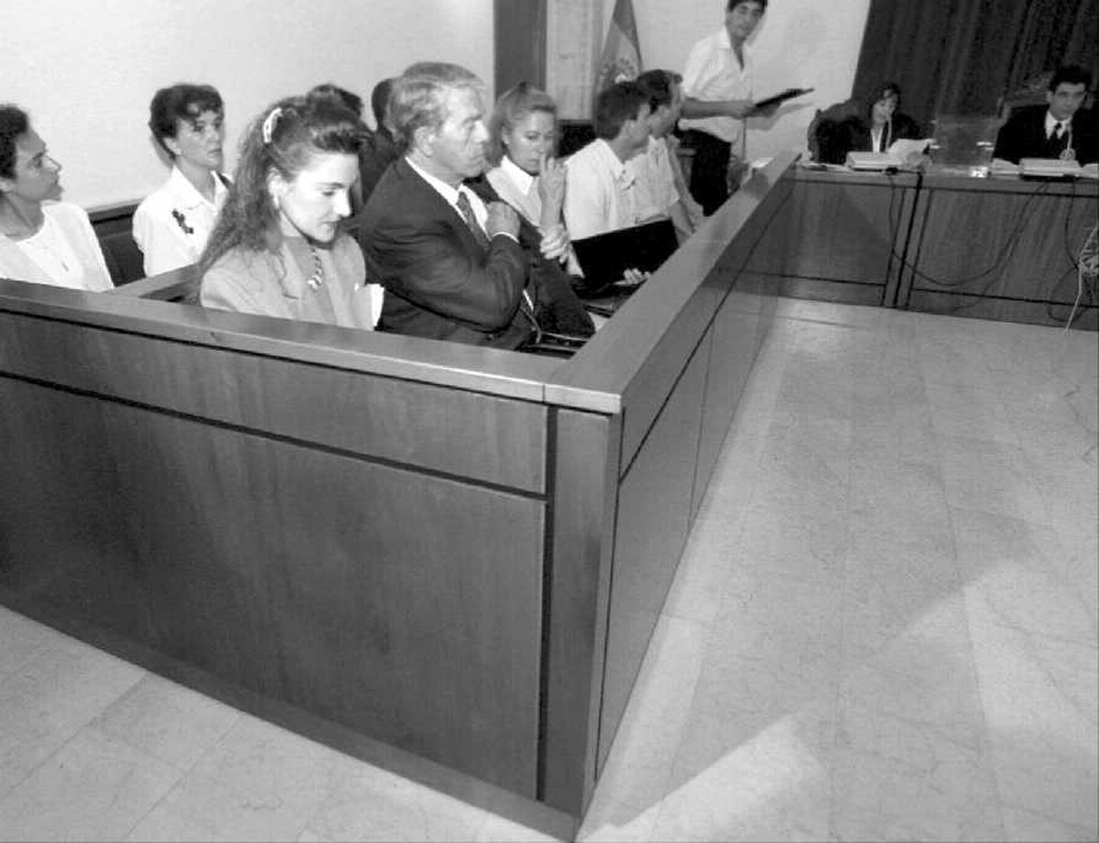 Miembros de un Tribunal de Jurado Popular