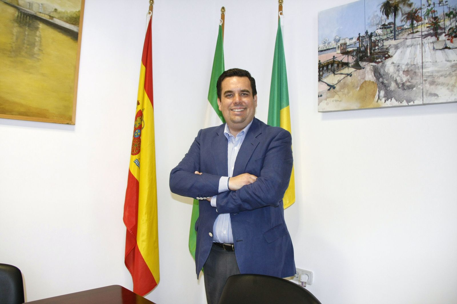 Curro Martínez, en su despacho de la Concejalía de Mantenimiento Urbano.