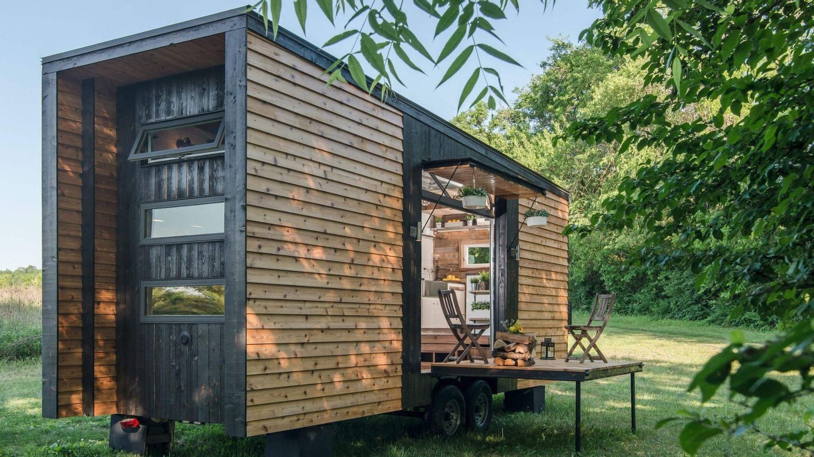 Casa de jardín de 24 '(7,3 m x 2,5 m), Tinyhouse
