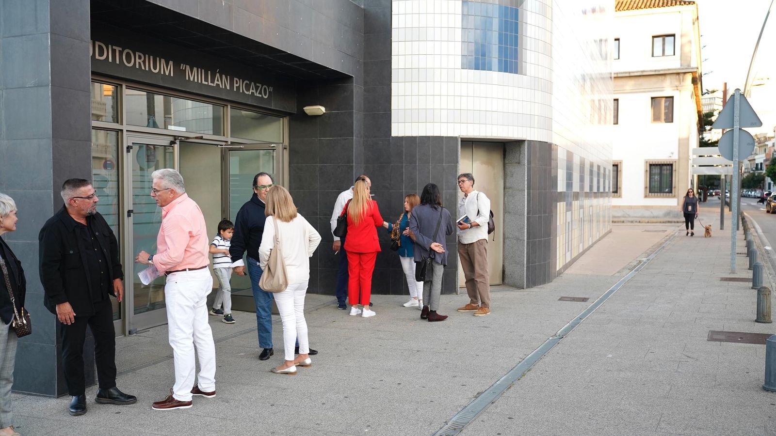 Fotos de la presentación del libro de Roberto Losada en el Auditorio Millán Picazo