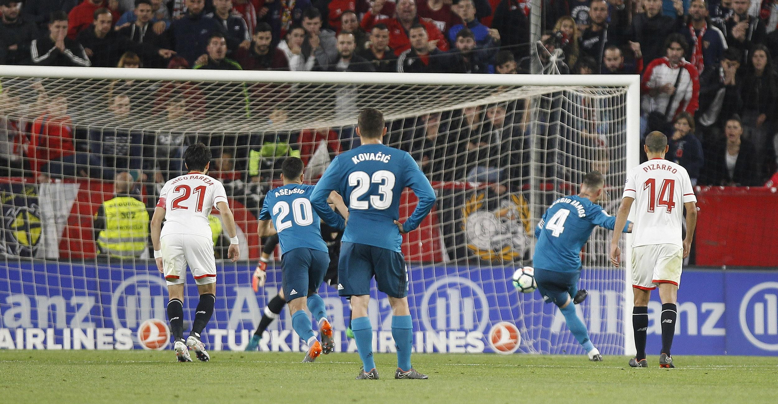 Las imágenes del Sevilla-Real Madrid