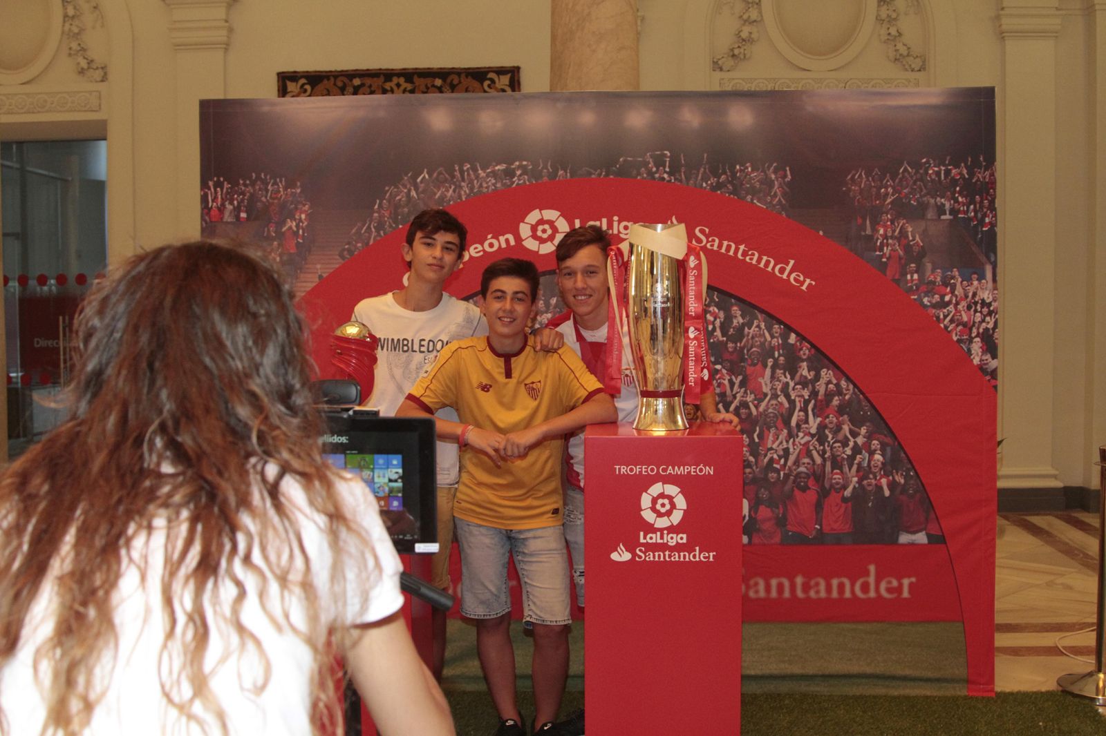 La copa de Tebas, en Sevilla