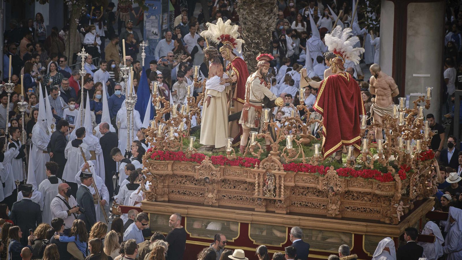 Cofradía de El Despojado en la Semana Santa de Cádiz 2022 Cofradía de El Despojado en la Semana Santa de Cádiz 2022