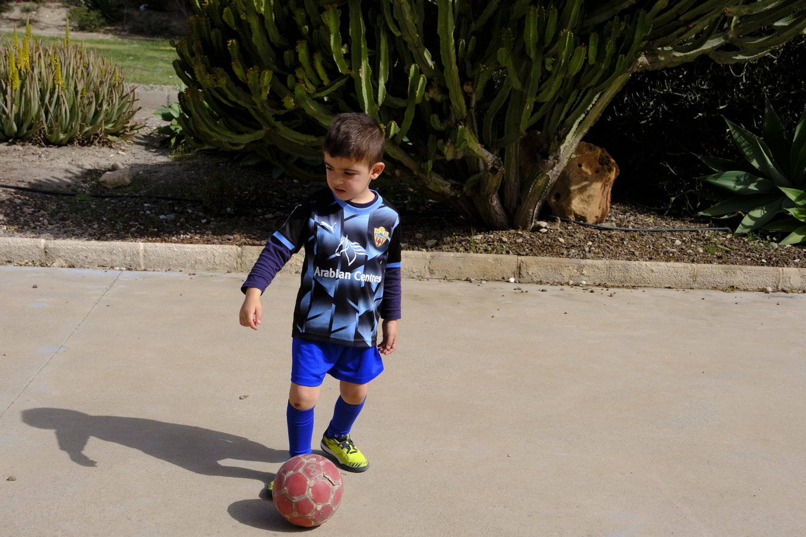Fotogalería de los campus de Sporting Almería y Fútbol Indoor La Academia.