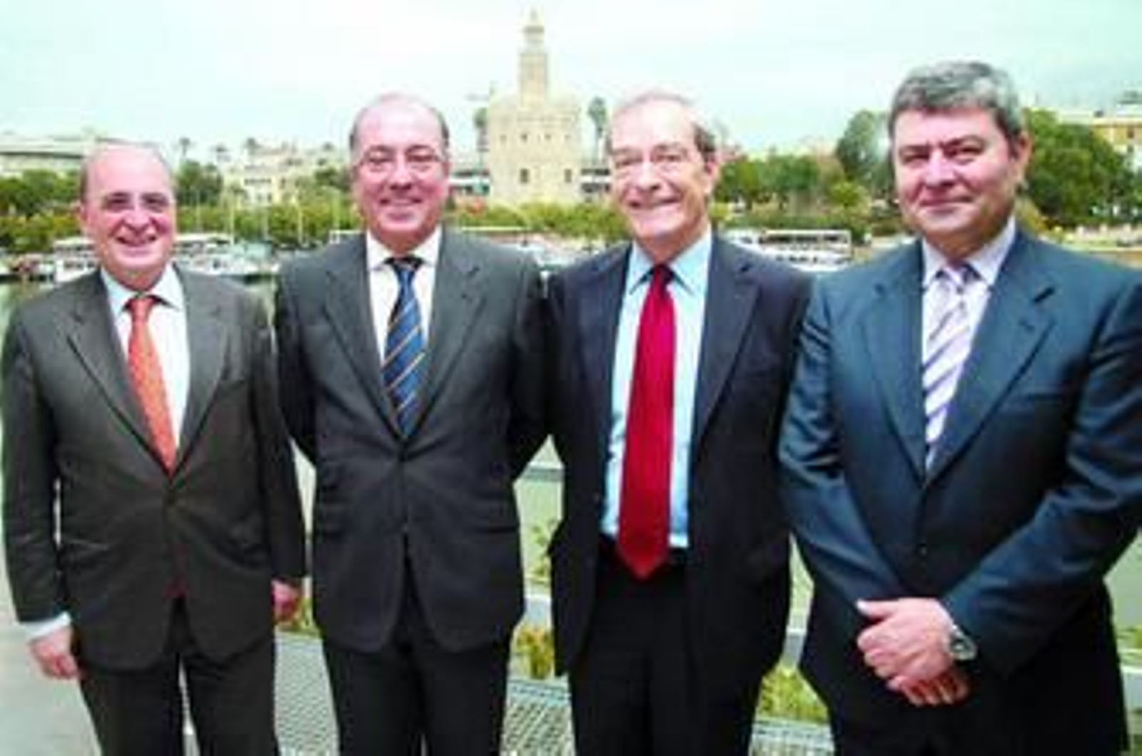 Juan Reguera, Jaime Lanaspa y Guillermo Rodríguez. Juan Reguera, Jaime Lanaspa y Guillermo Rodríguez.