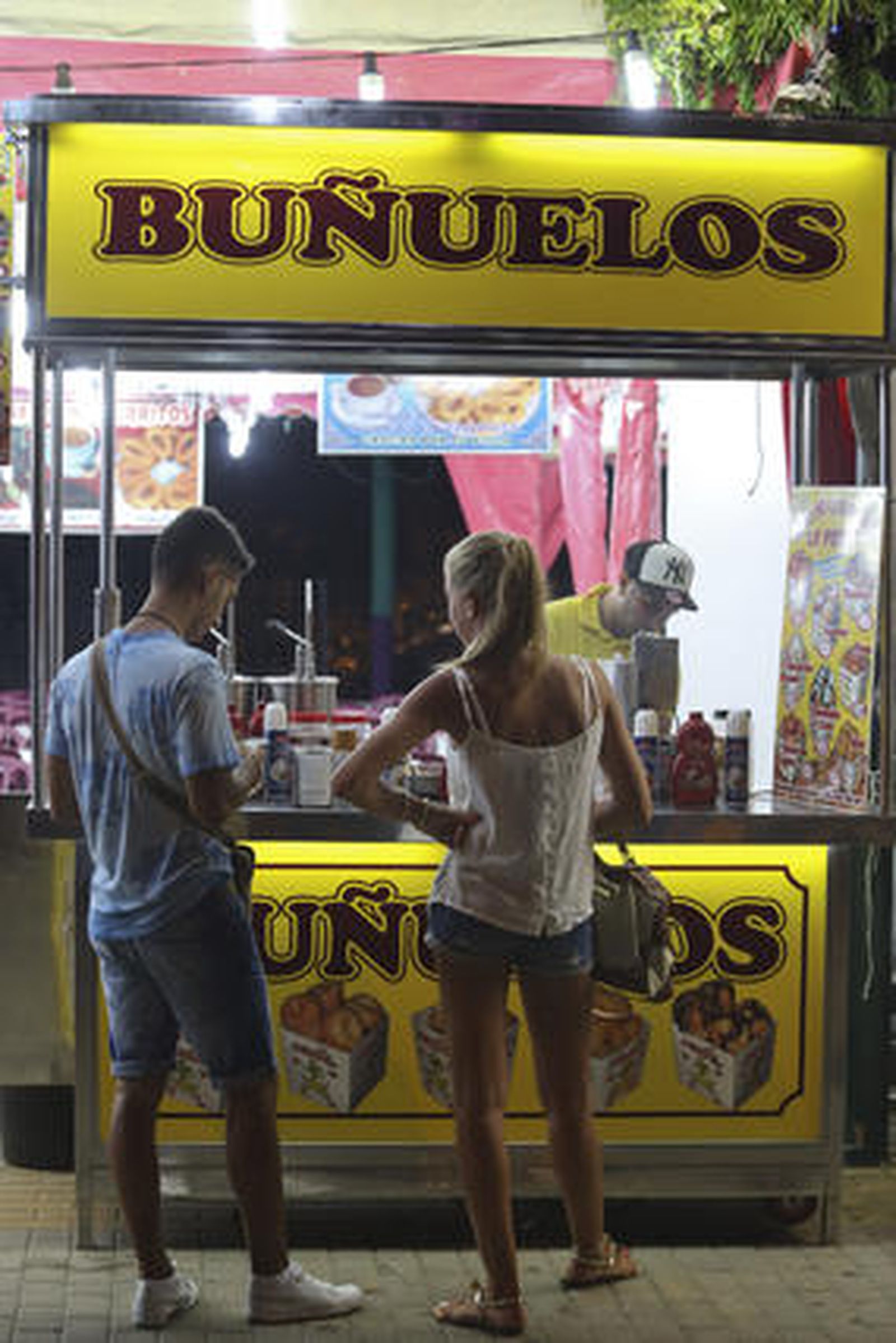 Jolgorio en el Real y en el centro

Foto: Marta González / Javier Albiñana