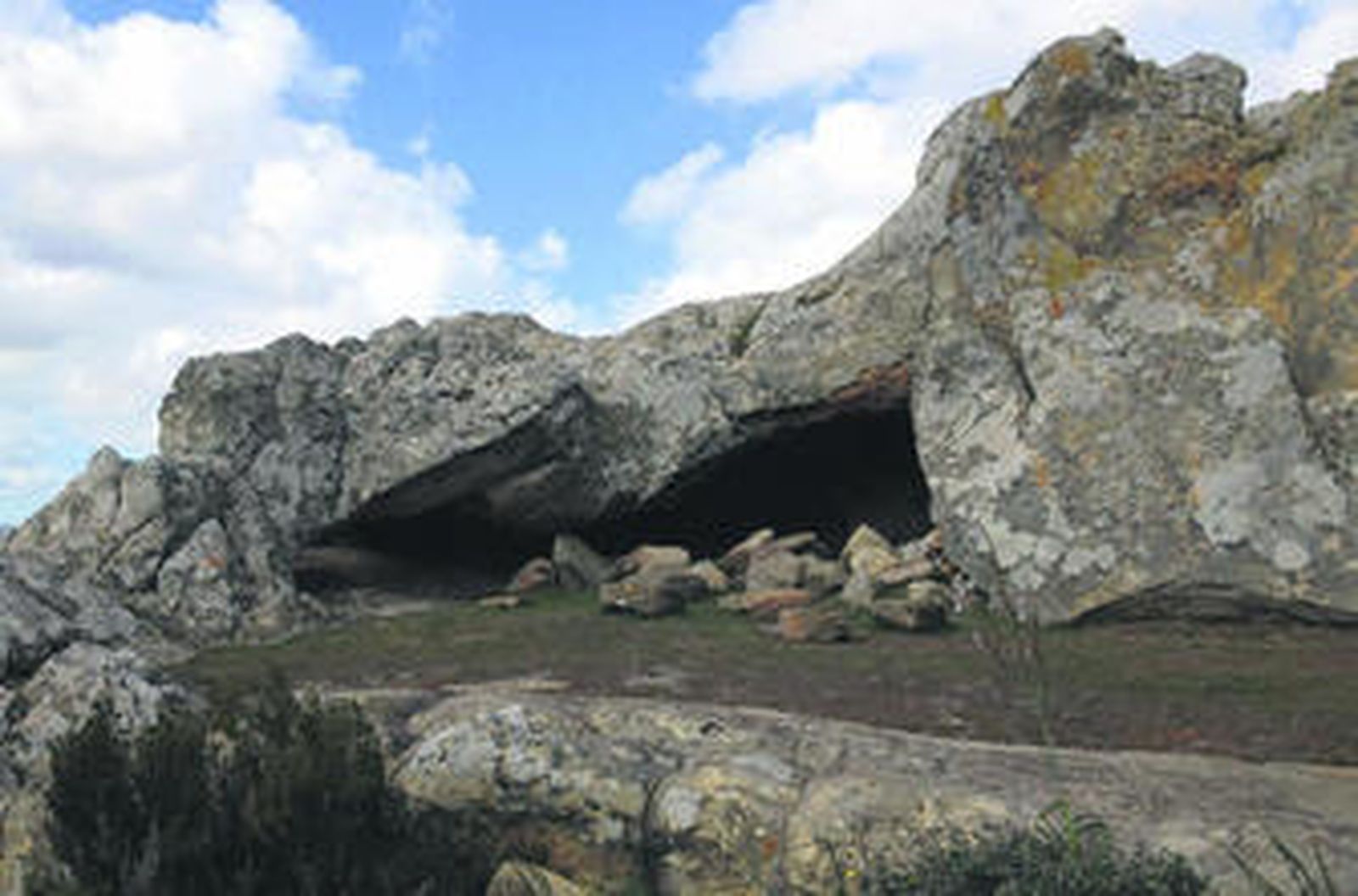 Imagen de una de las cuevas rodadas por el equipo de 'El dibujo del tiempo'.