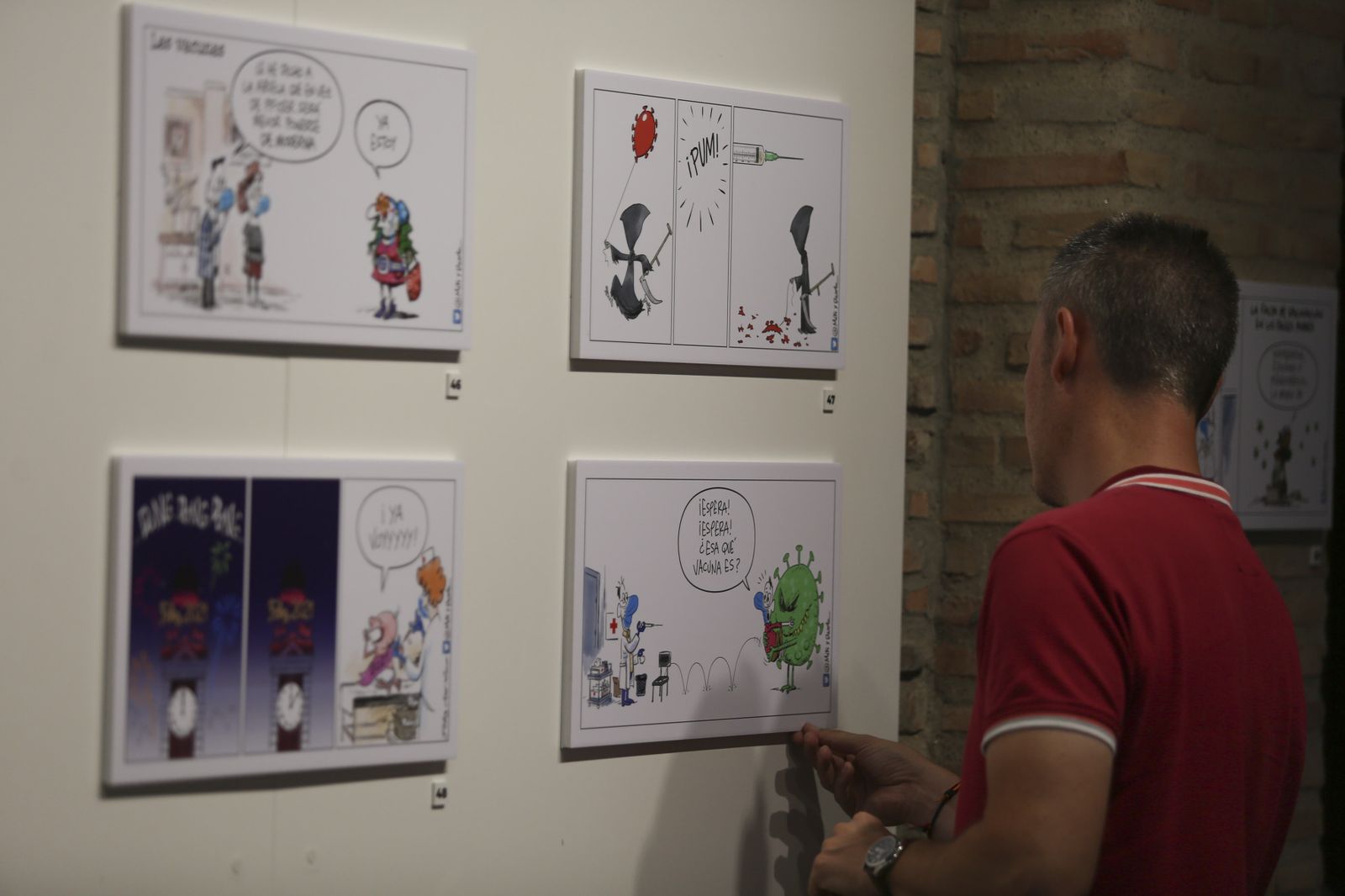 Exposición de viñetas de Miki y Duarte (fotos)