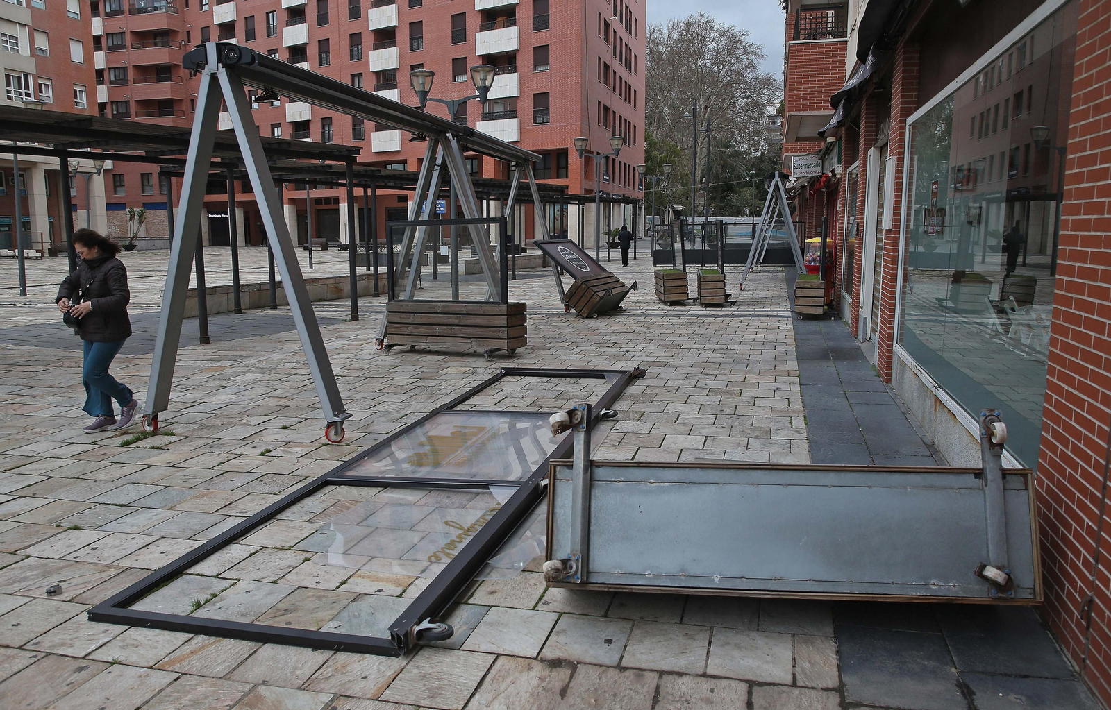 Fotos de los efectos del temporal de viento en Algeciras